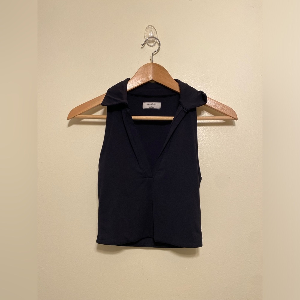 Babaton Sleeveless Collared Tank Top - Black . Size XS